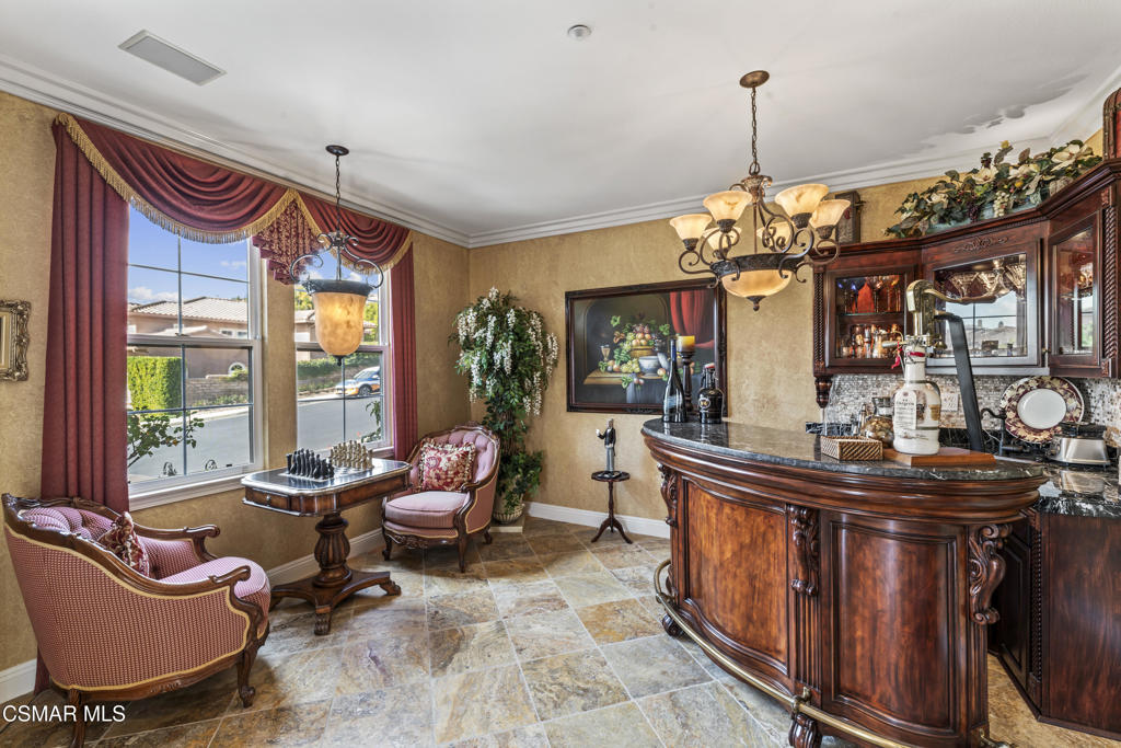 4104 Dakota Drive Moorpark, CA 93021 - Photo 3 of 44