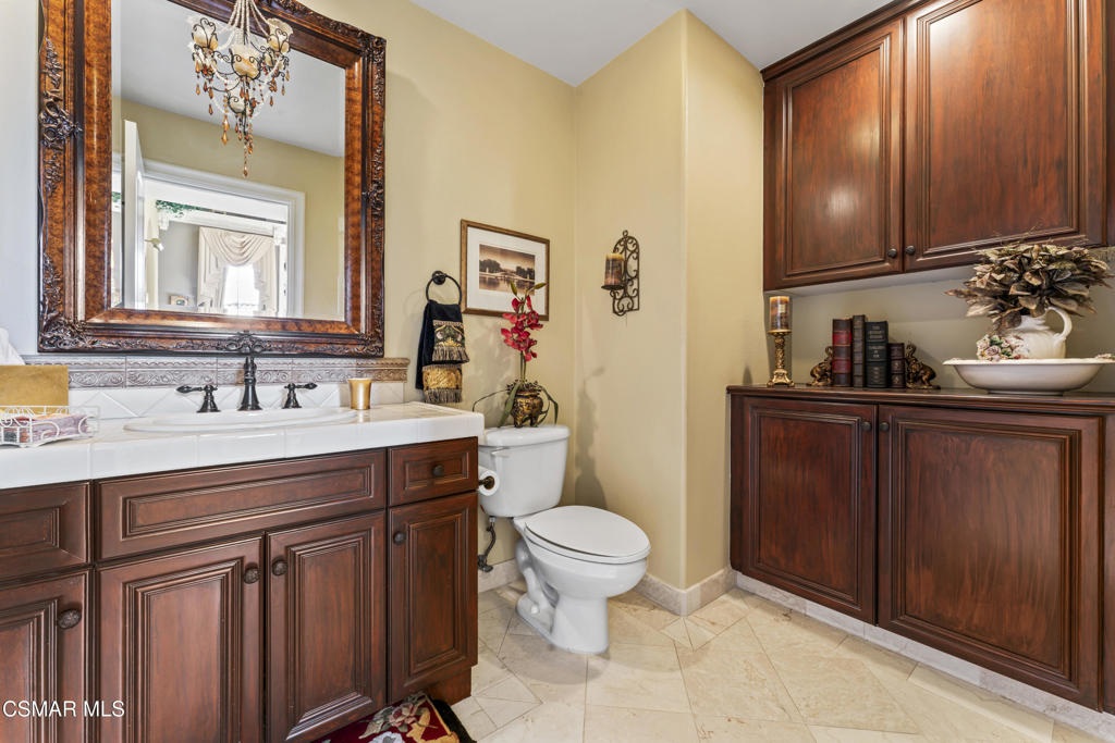 4104 Dakota Drive Moorpark, CA 93021 - Photo 5 of 44