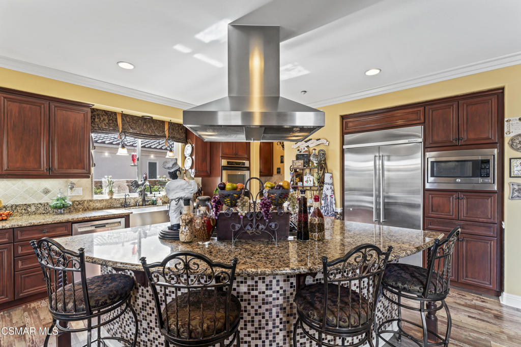 4104 Dakota Drive Moorpark, CA 93021 - Photo 10 of 44