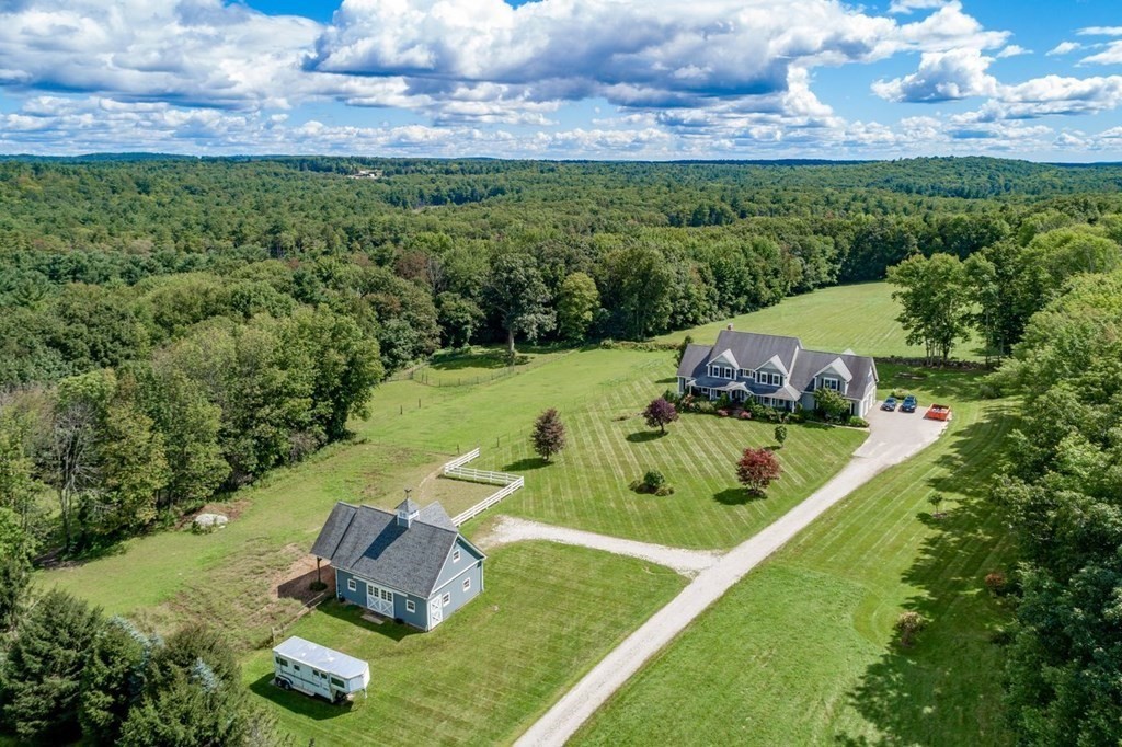 203 Podunk Road Sturbridge, MA 01566 - Photo 32 of 35