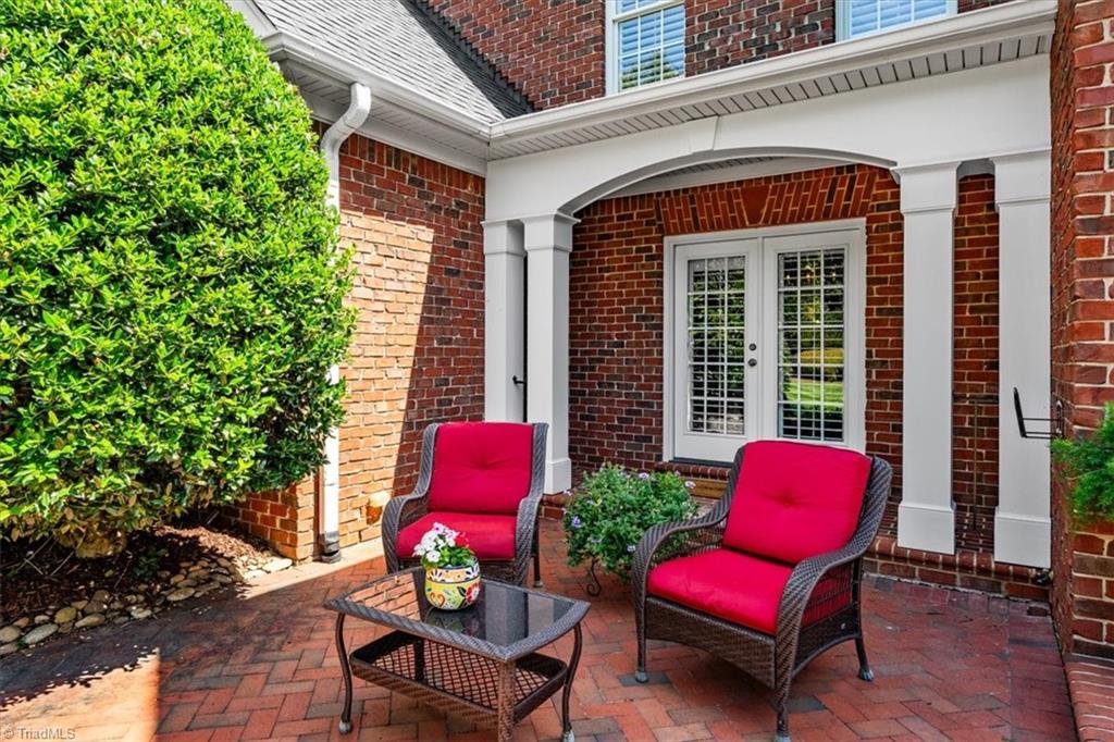 8404 Oakchester Court Oak Ridge, NC 27310 - Photo 5 of 50 Front sitting area