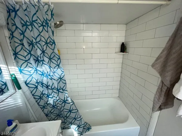 $1,600 | 44 North Sussex Street, Unit A, Dover, NJ 07801