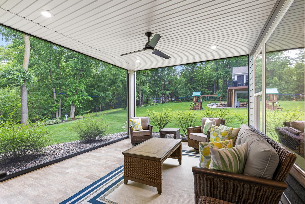 16907 Valley Road Eden Prairie, MN 55347 - Photo 13 of 66 Gallery Image 13