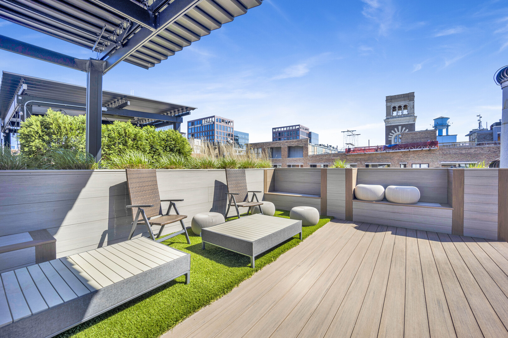 1000 West Washington Boulevard, Unit 305 Chicago, IL 60607 - Photo 19 of 21 a outdoor living space with furniture and garden view