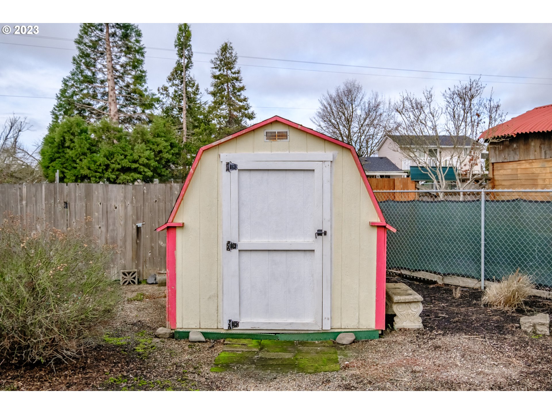 1329 Briar Road Independence, OR 97351 - Photo 26 of 27 a view of backyard with green space
