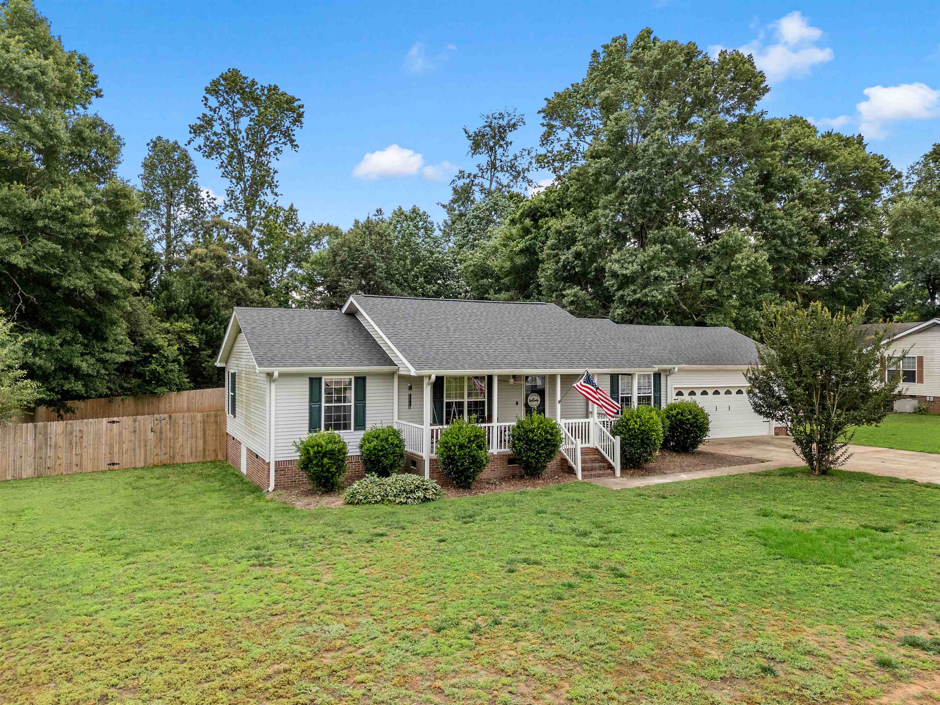 324 Corey Drive Inman, SC 29349 - Photo 5 of 33