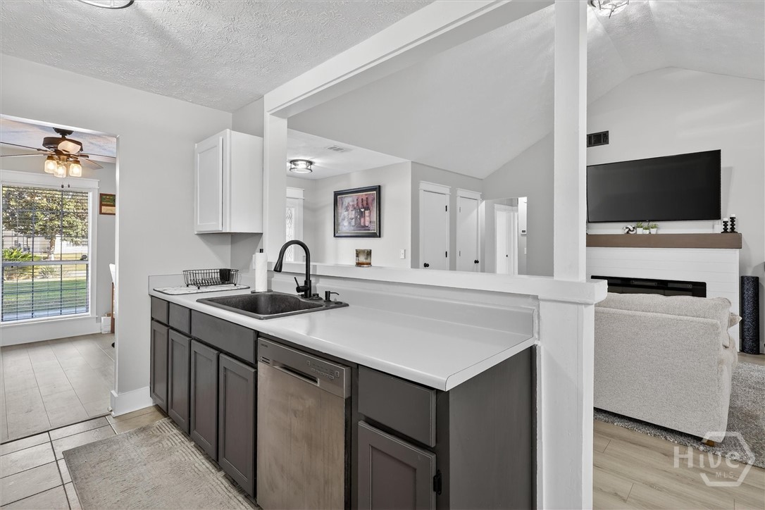 109 Rice Gate Drive Richmond Hill, GA 31324 - Photo 14 of 37