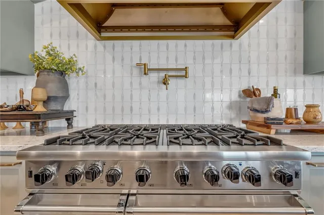 $1,500,000 | 12811 West 71st Street, Shawnee, KS 66216