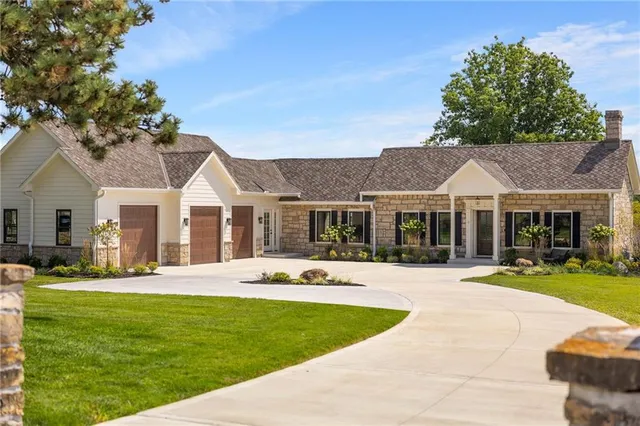 $1,500,000 | 12811 West 71st Street, Shawnee, KS 66216