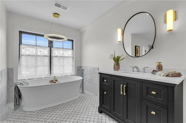 $1,500,000 | 12811 West 71st Street, Shawnee, KS 66216