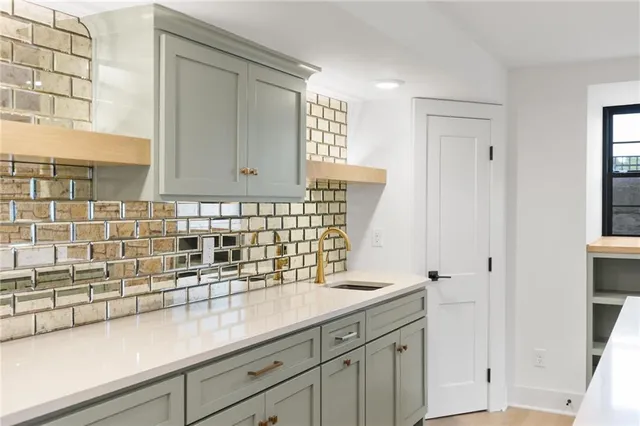 $1,500,000 | 12811 West 71st Street, Shawnee, KS 66216