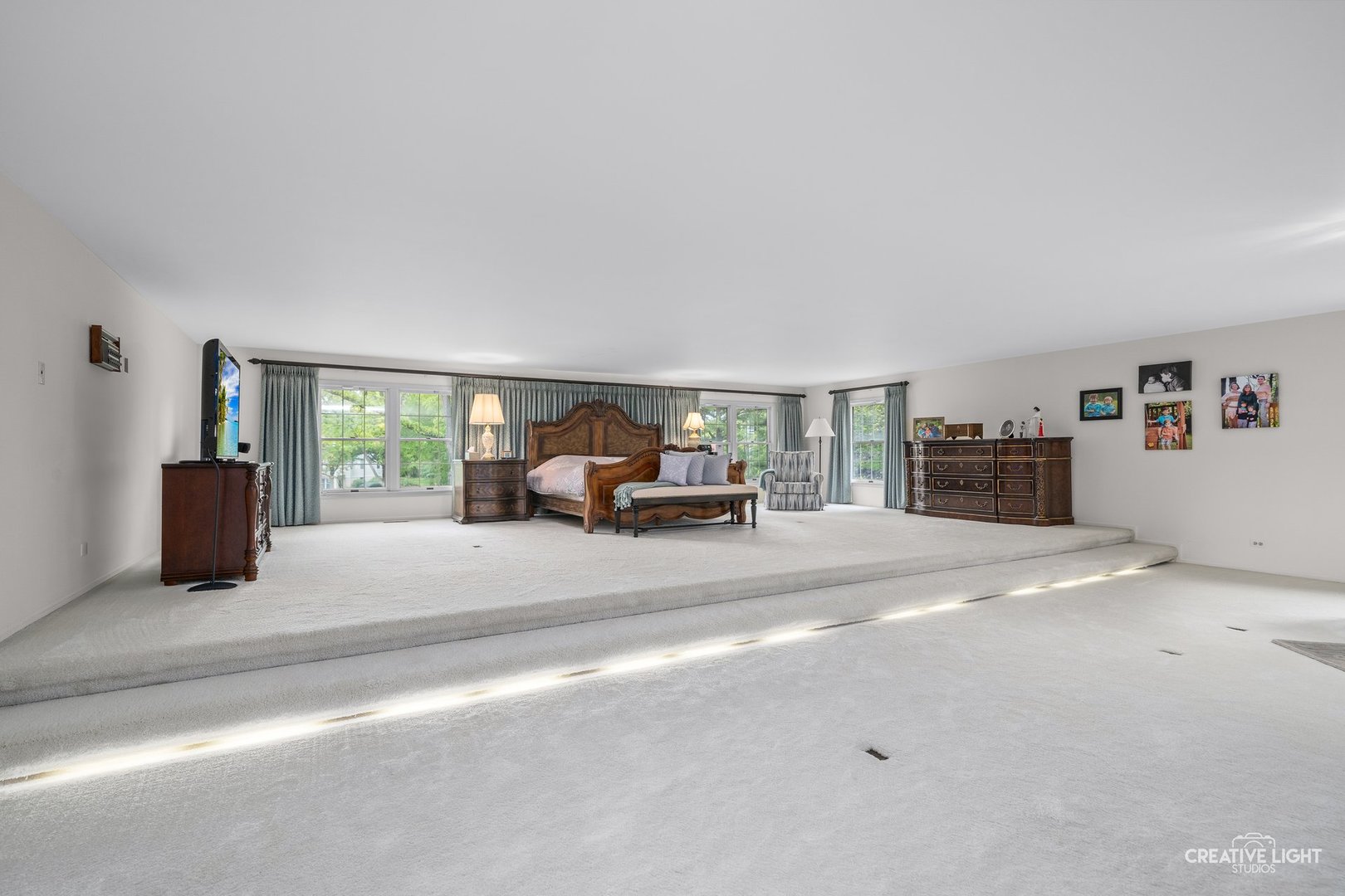 1900 Millburne Road Lake Forest, IL 60045 - Photo 23 of 45