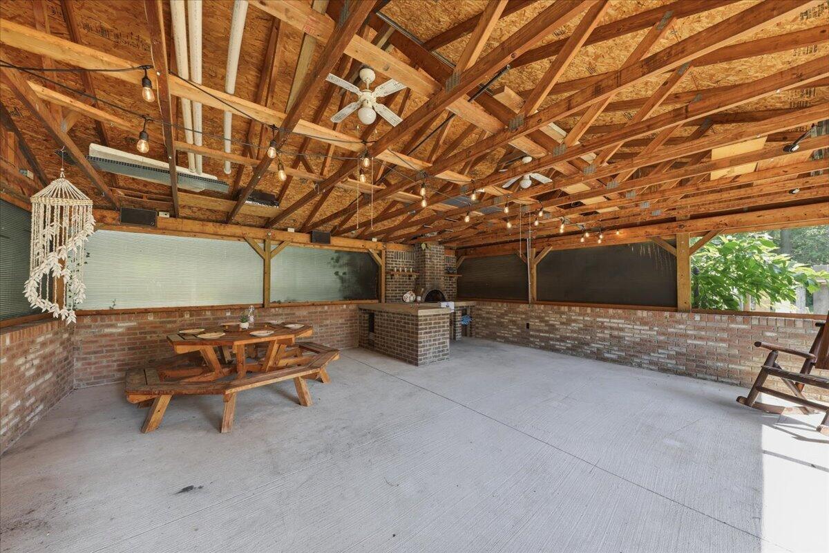 2955 Mechanicsburg Road Springfield, OH 45503 - Photo 36 of 55 Inside pool house