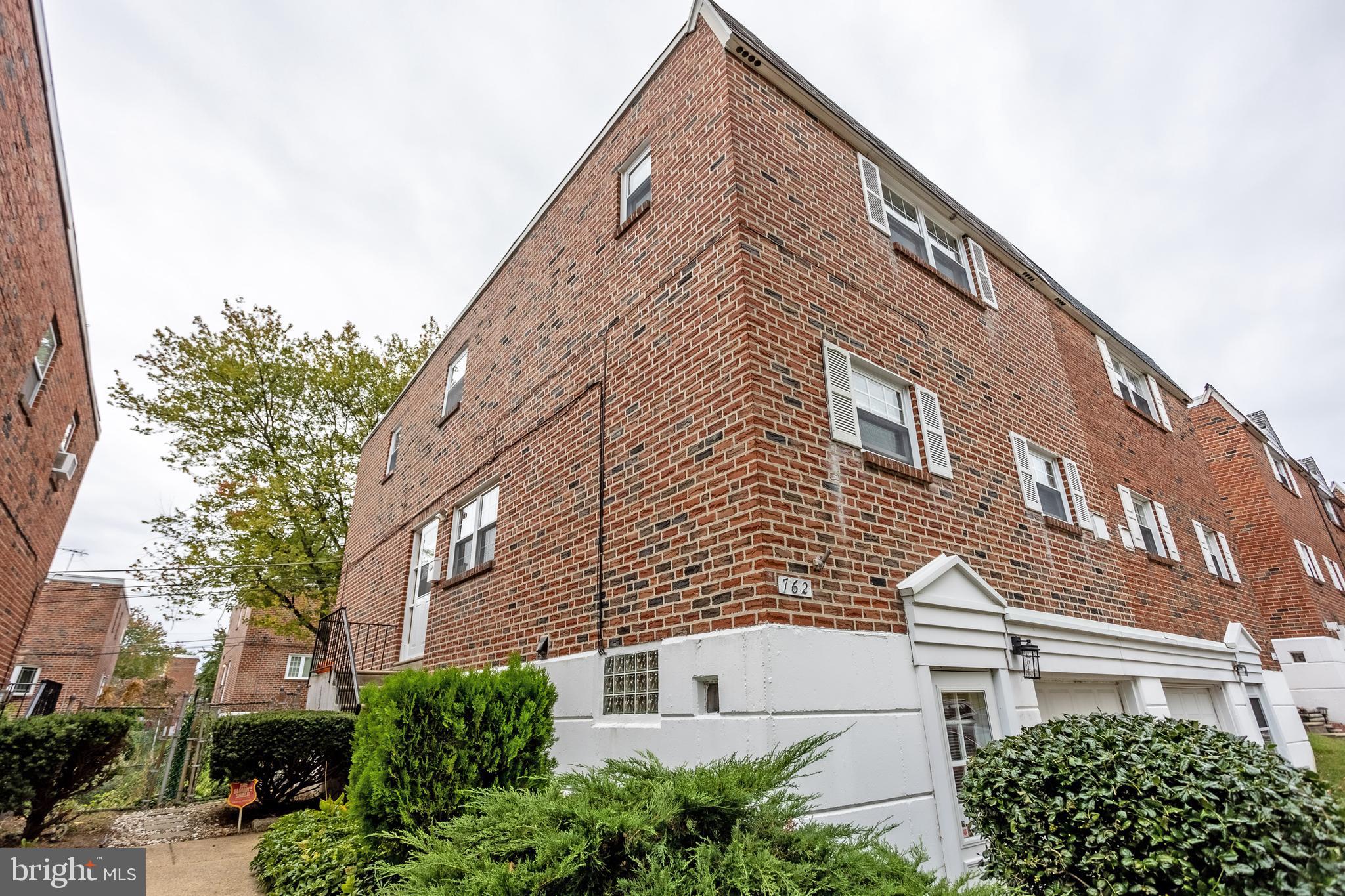 762 Susquehanna Road Philadelphia, PA 19111 - Photo 3 of 45 Exterior Front