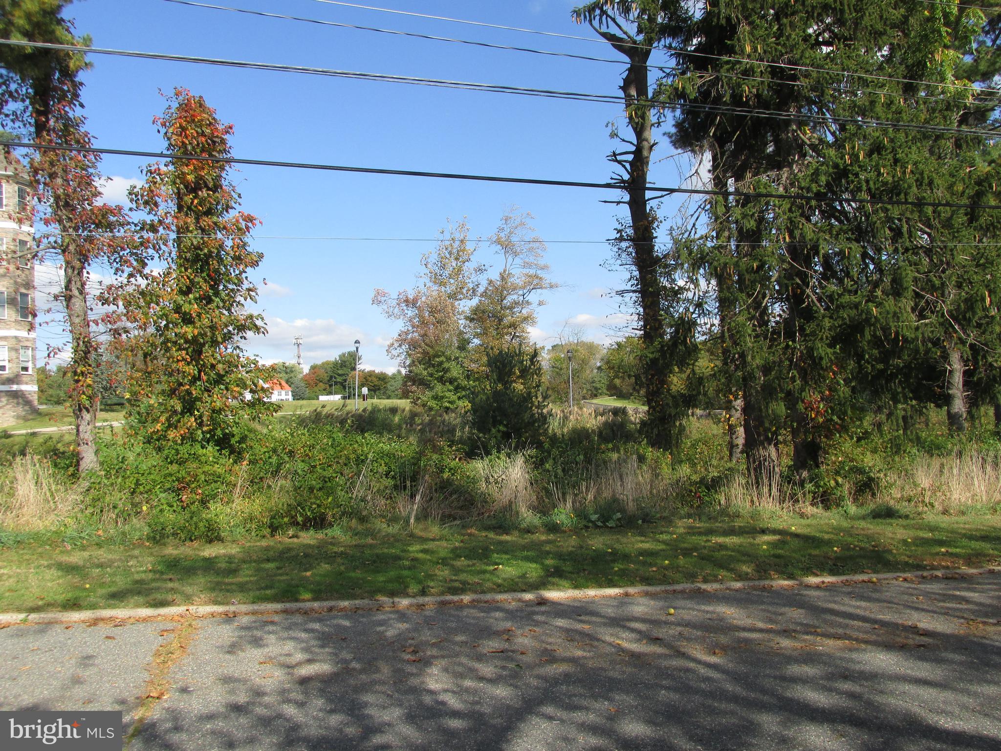 762 Susquehanna Road Philadelphia, PA 19111 - Photo 43 of 45 Street View