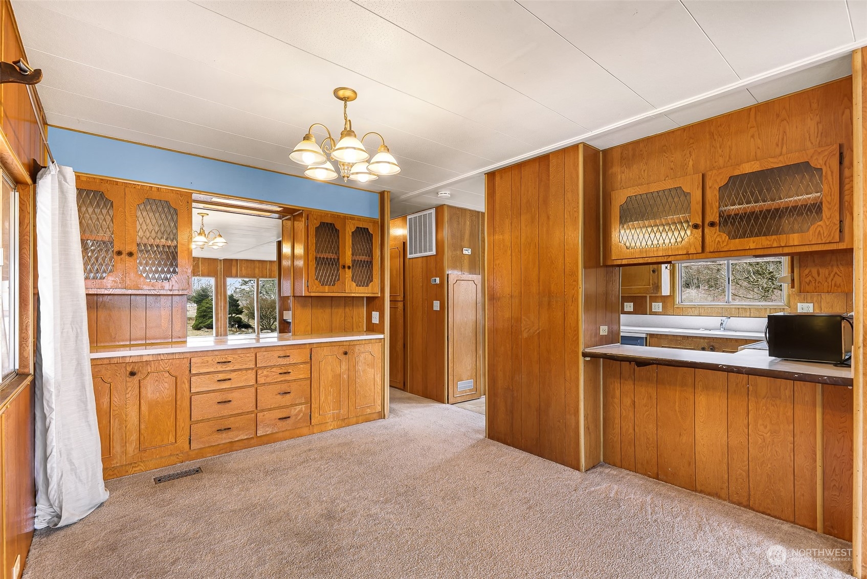 4115 Squalicum Lake Road Bellingham, WA 98226 - Photo 13 of 31 Gallery Image 13