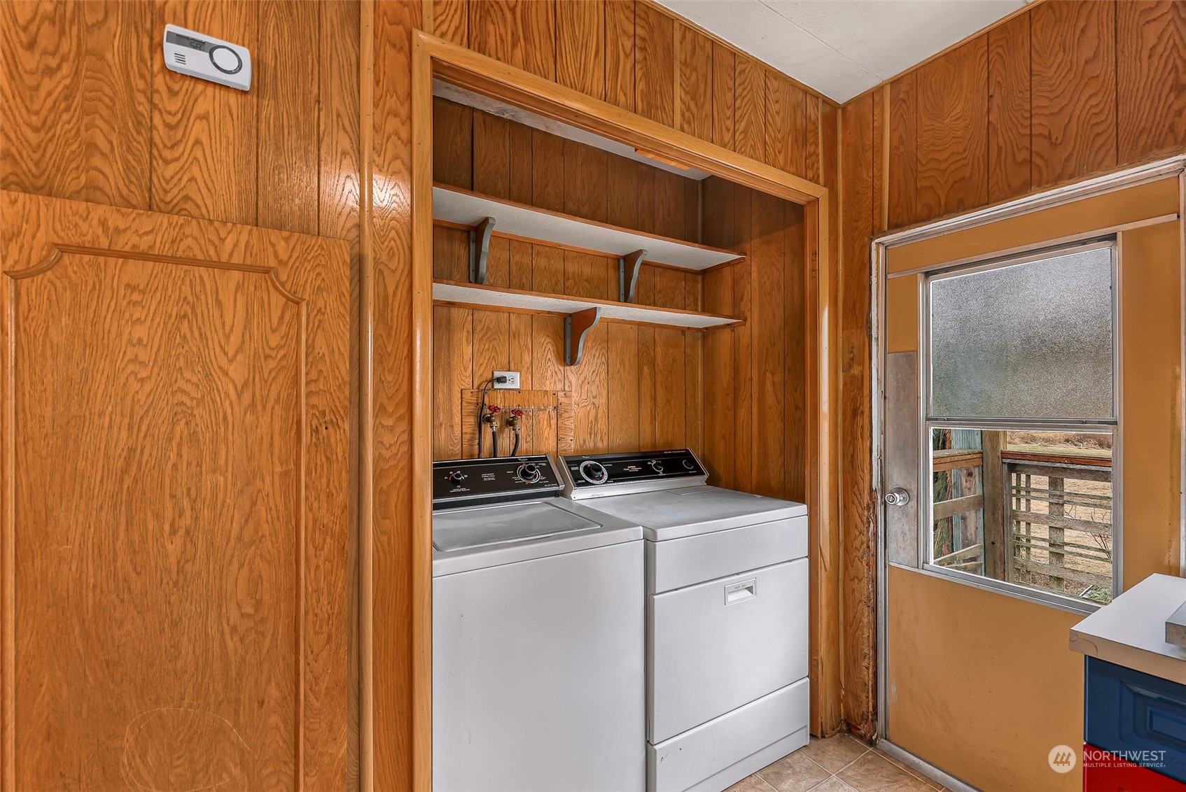 4115 Squalicum Lake Road Bellingham, WA 98226 - Photo 17 of 31 Gallery Image 17
