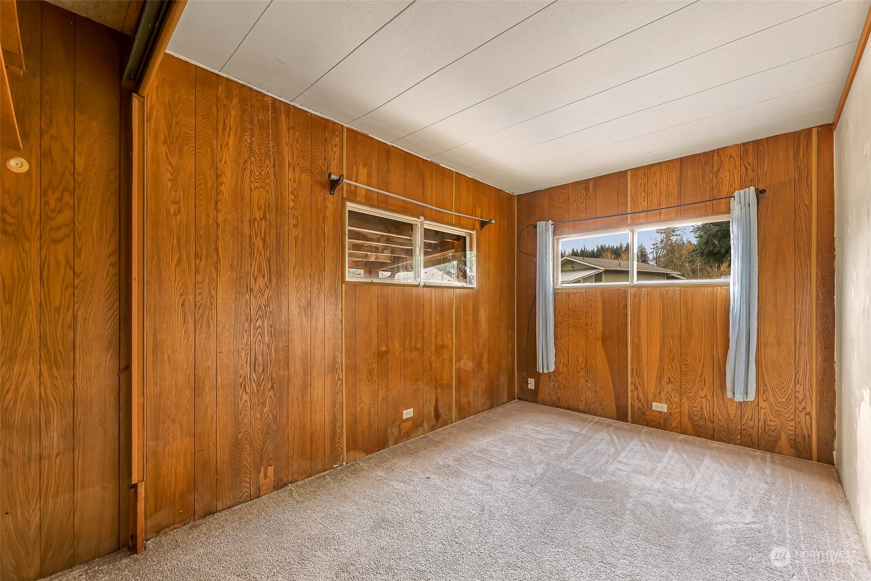 4115 Squalicum Lake Road Bellingham, WA 98226 - Photo 20 of 31 Gallery Image 20