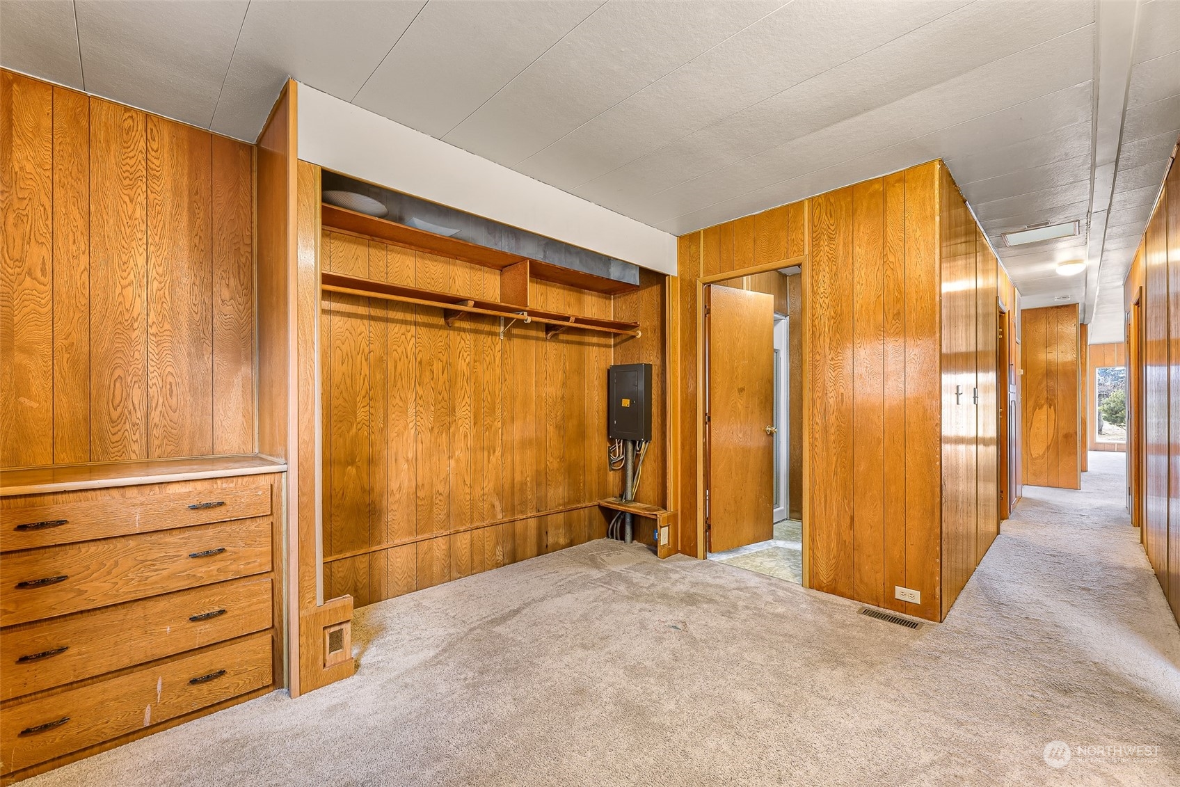 4115 Squalicum Lake Road Bellingham, WA 98226 - Photo 22 of 31 Gallery Image 22