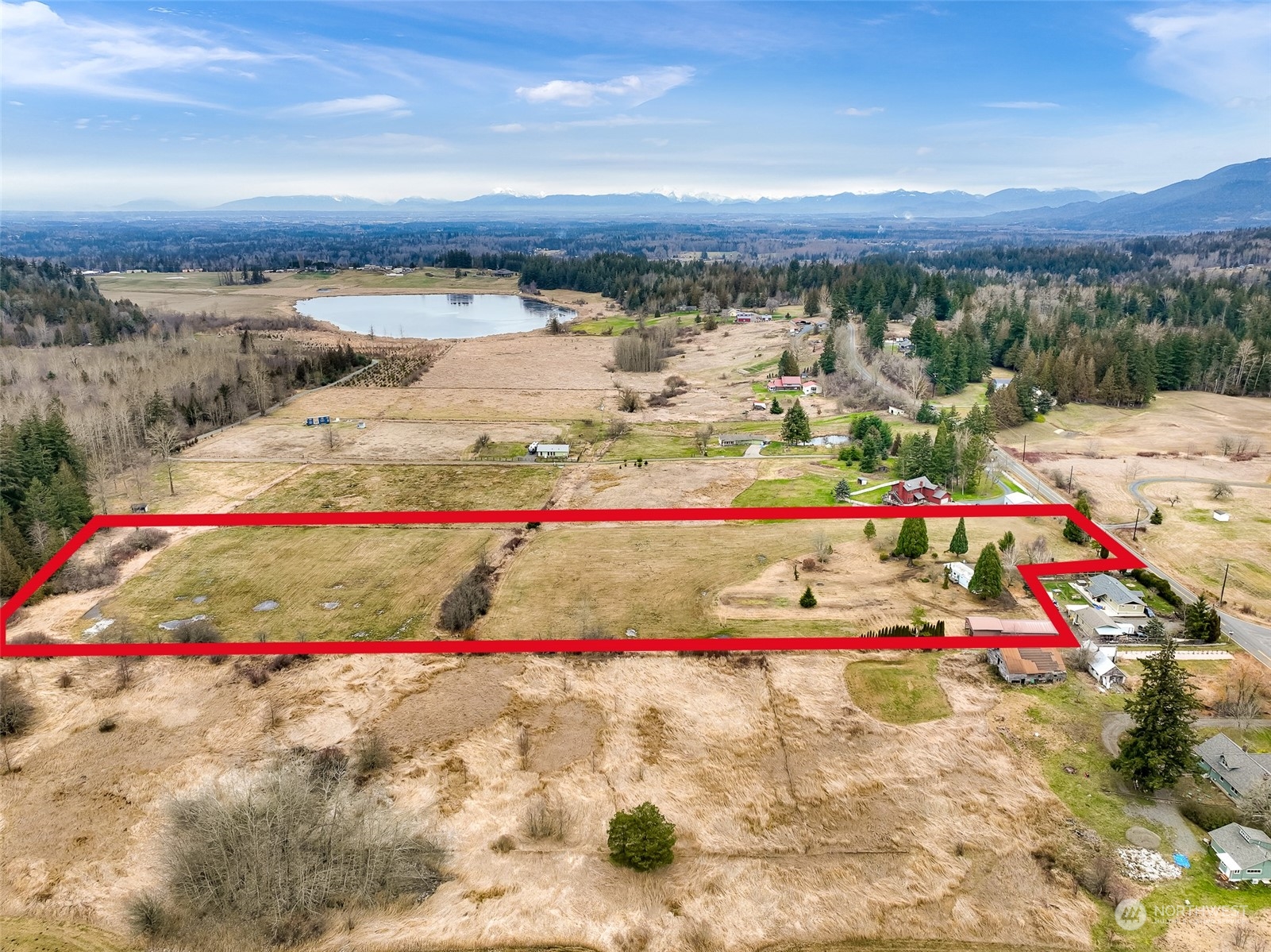 4115 Squalicum Lake Road Bellingham, WA 98226 - Photo 6 of 31 Gallery Image 6