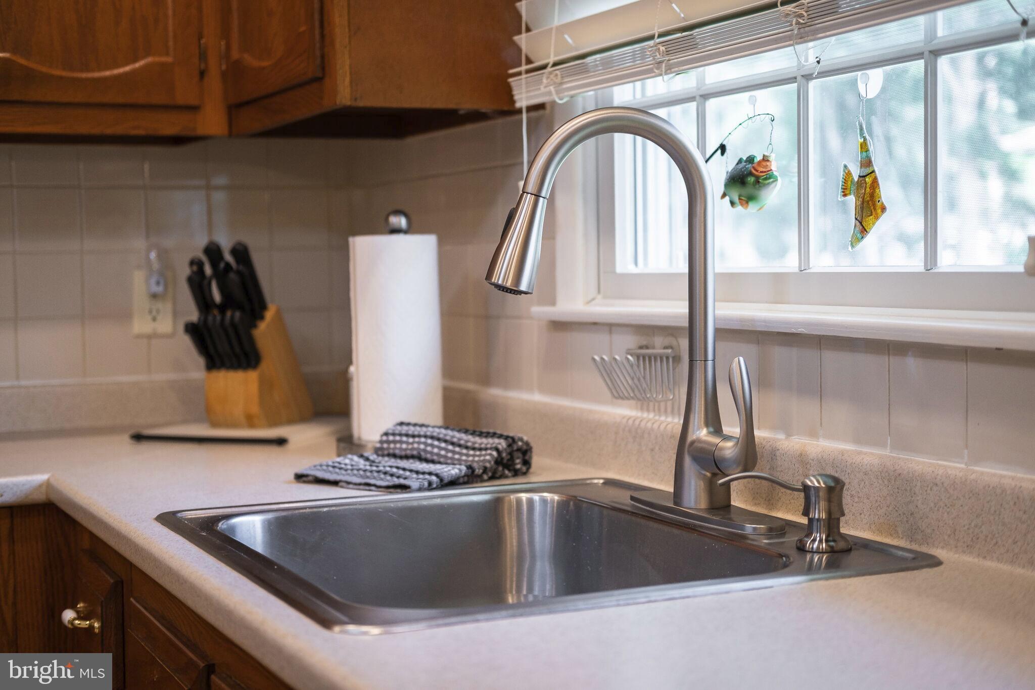 14 Acorn Road Manahawkin, NJ 08050 - Photo 12 of 40