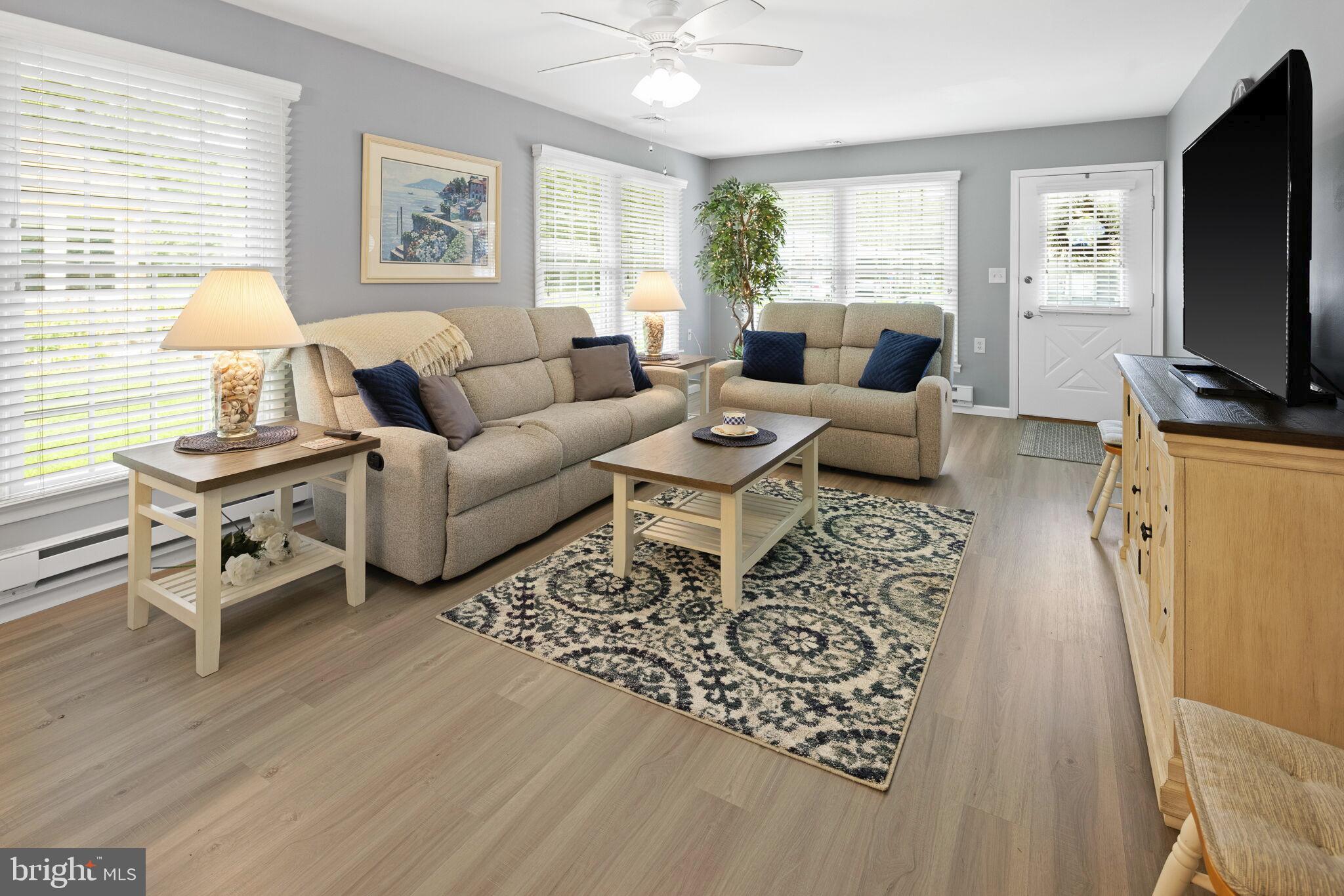 14 Acorn Road Manahawkin, NJ 08050 - Photo 19 of 40