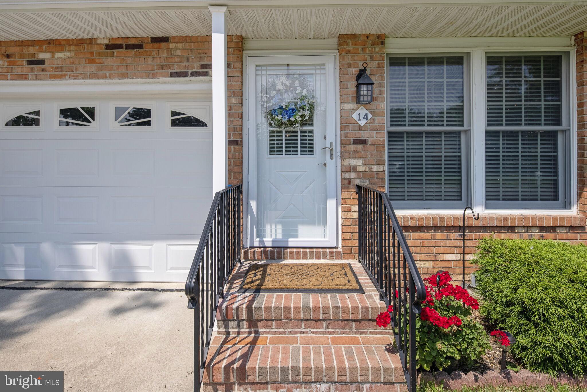 14 Acorn Road Manahawkin, NJ 08050 - Photo 5 of 40