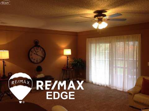 4056 Elms Road Swartz Creek, MI 48473 - Photo 17 of 34 20452806-16.JPG