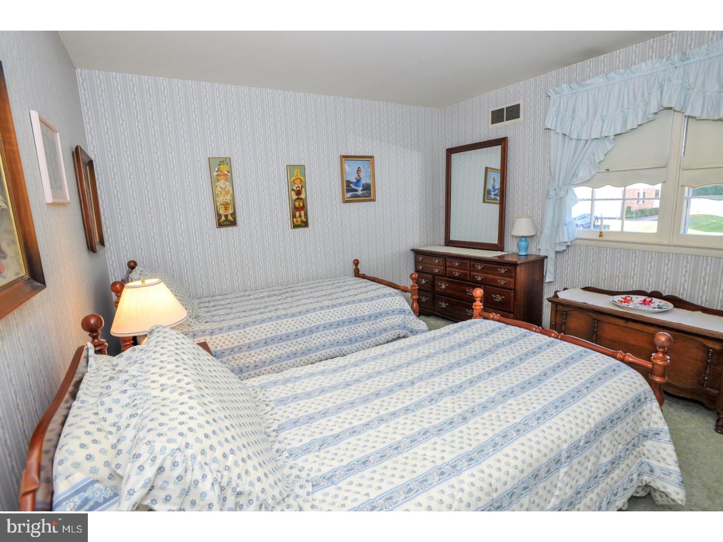 1165 Meadowbrook Road Southampton, PA 18966 - Photo 16 of 25 Gallery Image 16