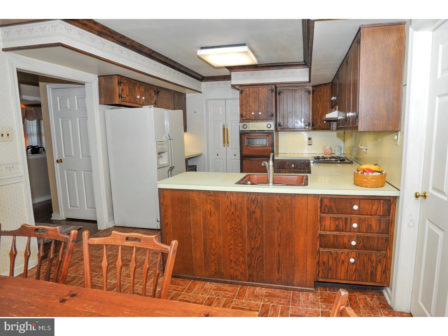 1165 Meadowbrook Road Southampton, PA 18966 - Photo 8 of 25 Gallery Image 8