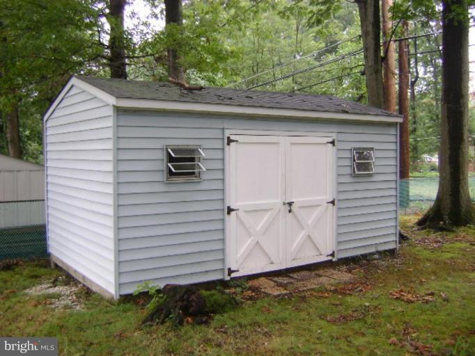 809 Chatfield Road Joppa, MD 21085 - Photo 4 of 18 Shed