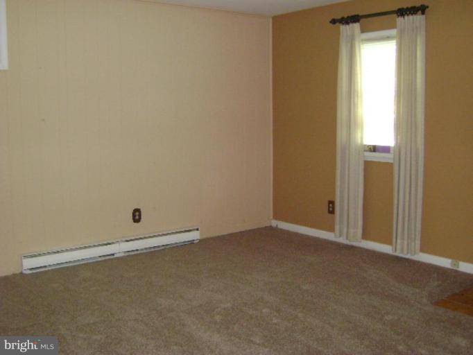 809 Chatfield Road Joppa, MD 21085 - Photo 7 of 18 Living Room #2