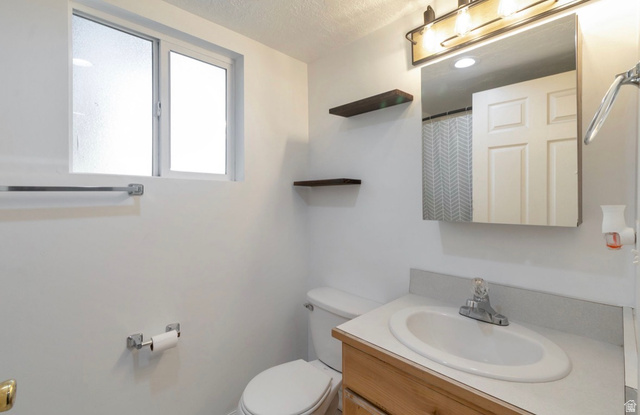 243 400 North Orem, UT 84057 - Photo 19 of 20