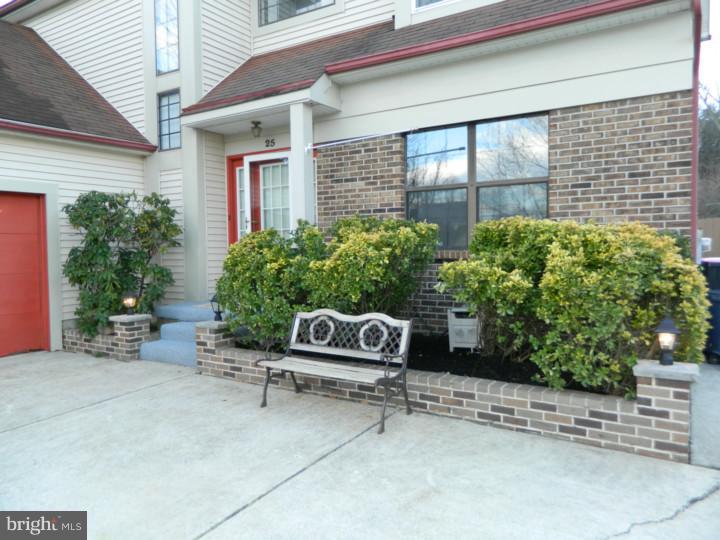 25 Blue Grass Road Clementon, NJ 08021 - Photo 3 of 25 a garden view with a seating space