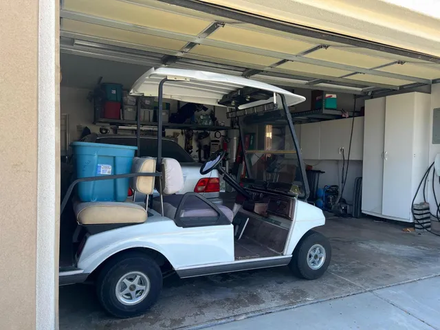 $4,000 | 61105 Living Stone Drive, La Quinta, CA 92253