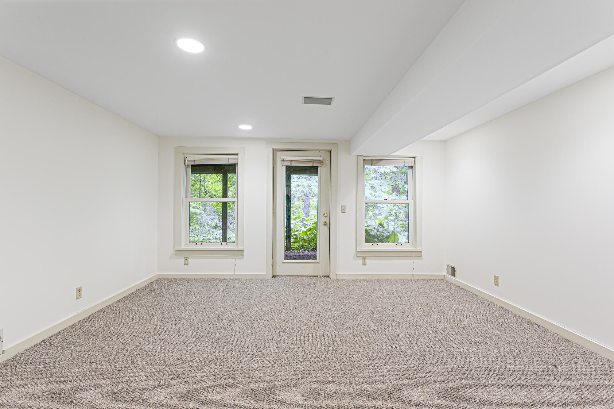 1874 Yeckley Road Hastings, MI 49058 - Photo 37 of 44 Yeckley_18