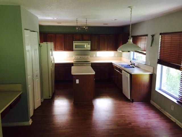 4026 Rocks Point Place Riviera Beach, FL 33407 - Photo 2 of 9 4026 kitchen