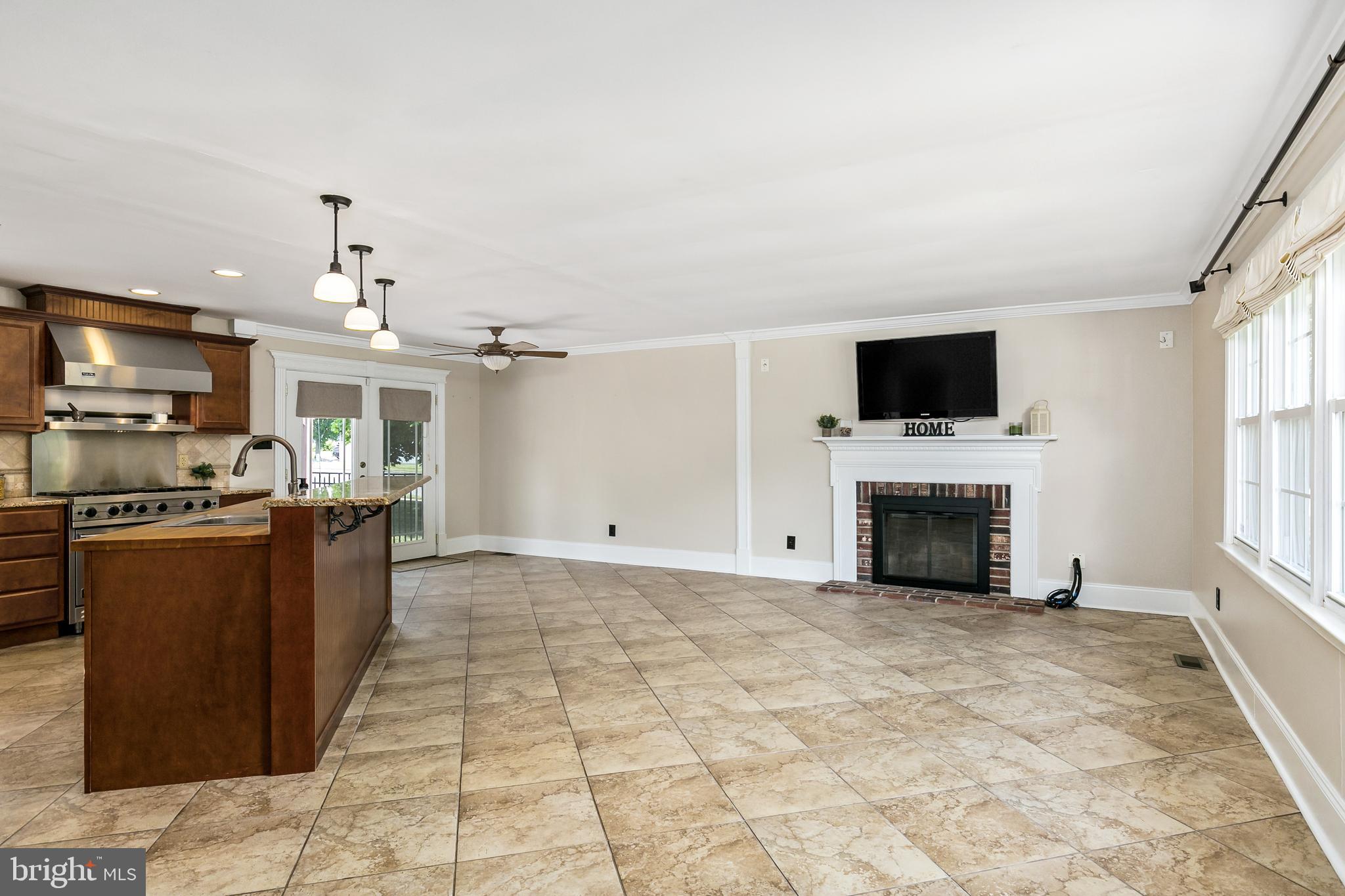 278 Burning Tree Road Delran, NJ 08075 - Photo 11 of 30 Gallery Image 11