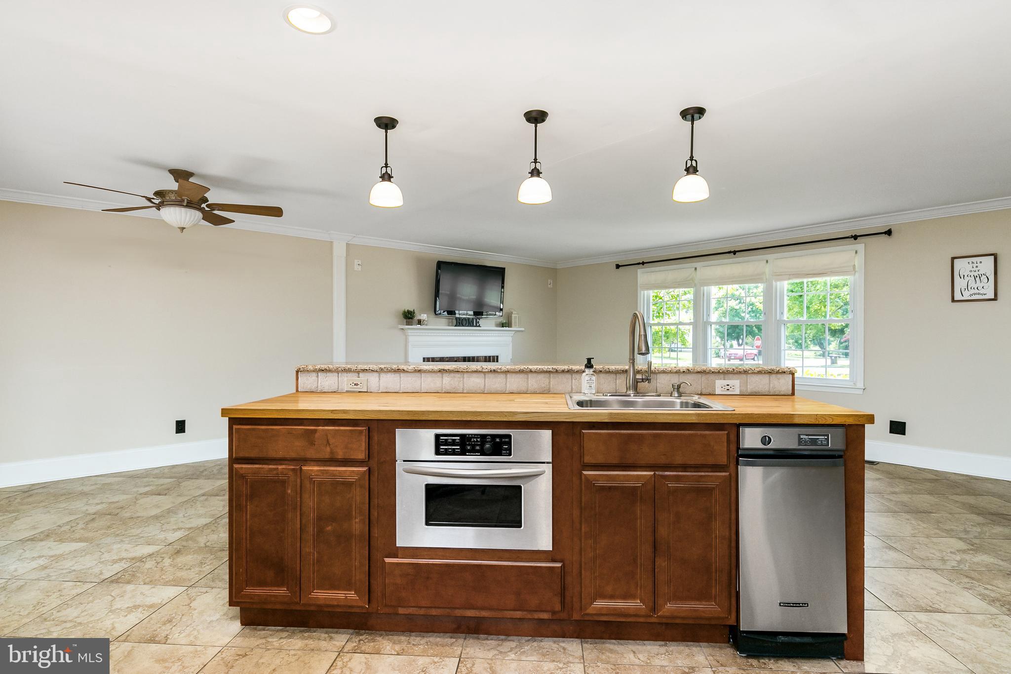 278 Burning Tree Road Delran, NJ 08075 - Photo 8 of 30 Gallery Image 8