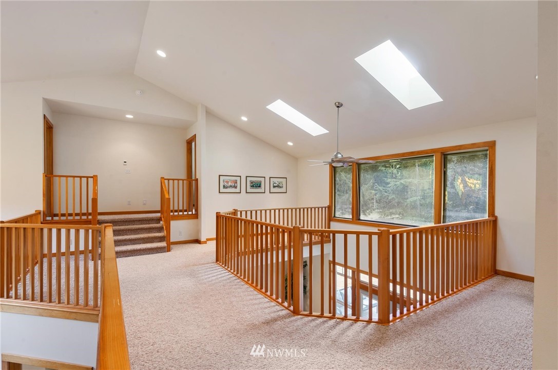 10680 Ridge Rim Trail Southeast Port Orchard, WA 98367 - Photo 22 of 40 Gallery Image 22