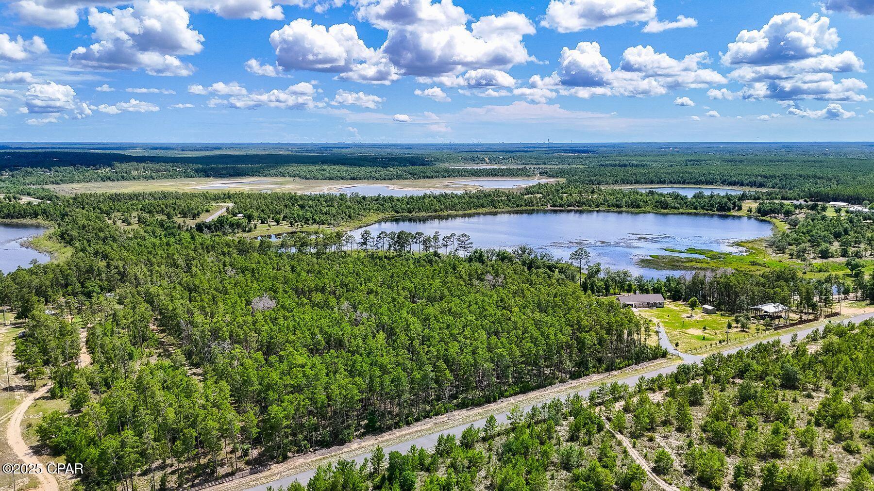 3-4 Lake Ridge Road Chipley, FL 32428 - Photo 10 of 30 Gallery Image 10