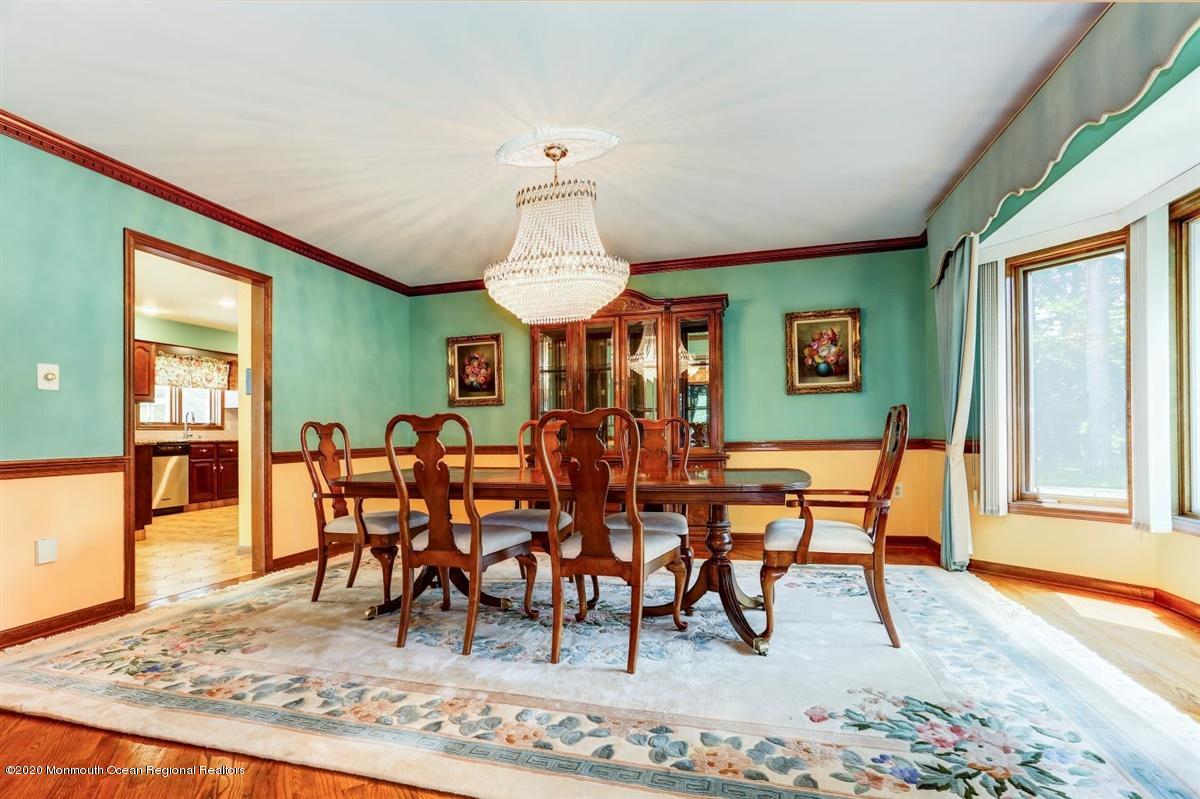 11 Clover Hill Road Colts Neck, NJ 07722 - Photo 15 of 39 15-11ClovereHillRd_015