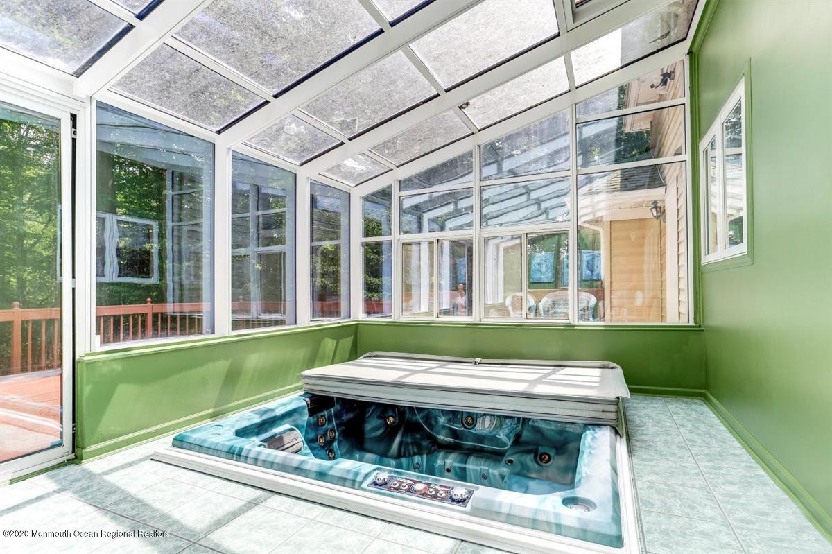 11 Clover Hill Road Colts Neck, NJ 07722 - Photo 24 of 39 28-11ClovereHillRd_028