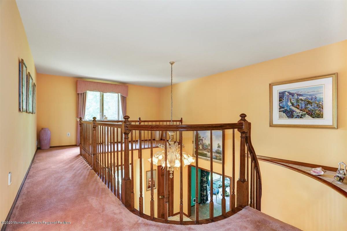 11 Clover Hill Road Colts Neck, NJ 07722 - Photo 27 of 39 42-11ClovereHillRd_042