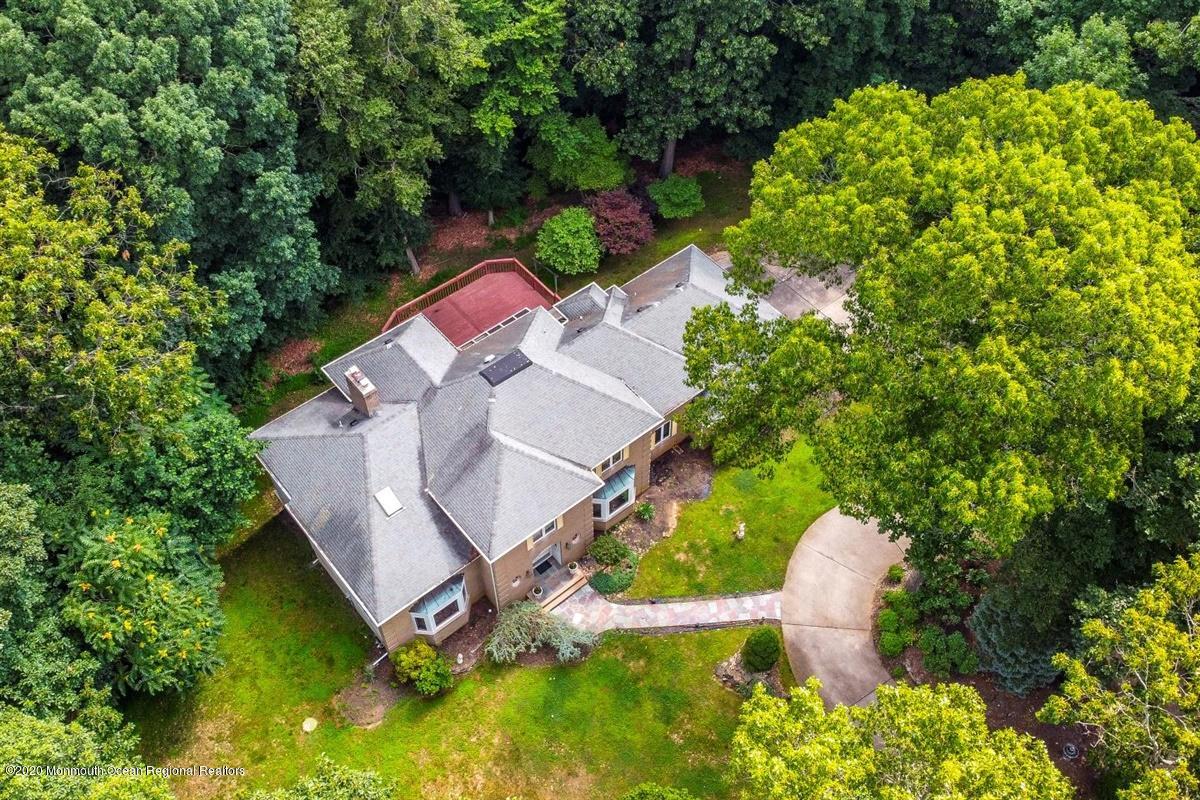 11 Clover Hill Road Colts Neck, NJ 07722 - Photo 6 of 39 74-11ClovereHillRd_074