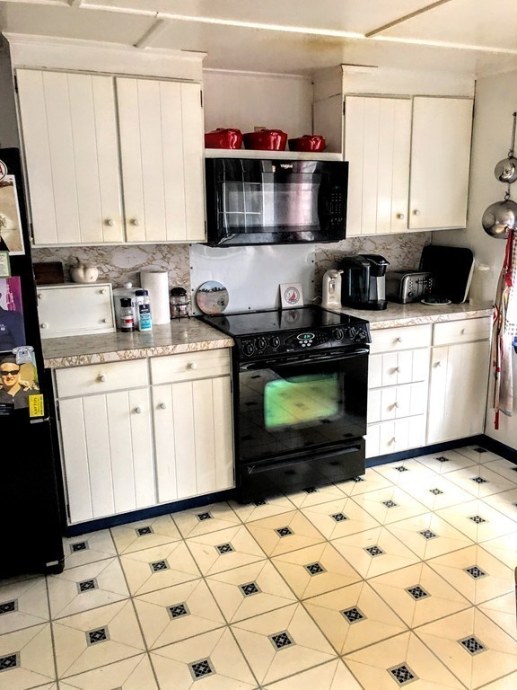 358 Hatherly Road Scituate, MA 02066 - Photo 6 of 26 Gallery Image 6
