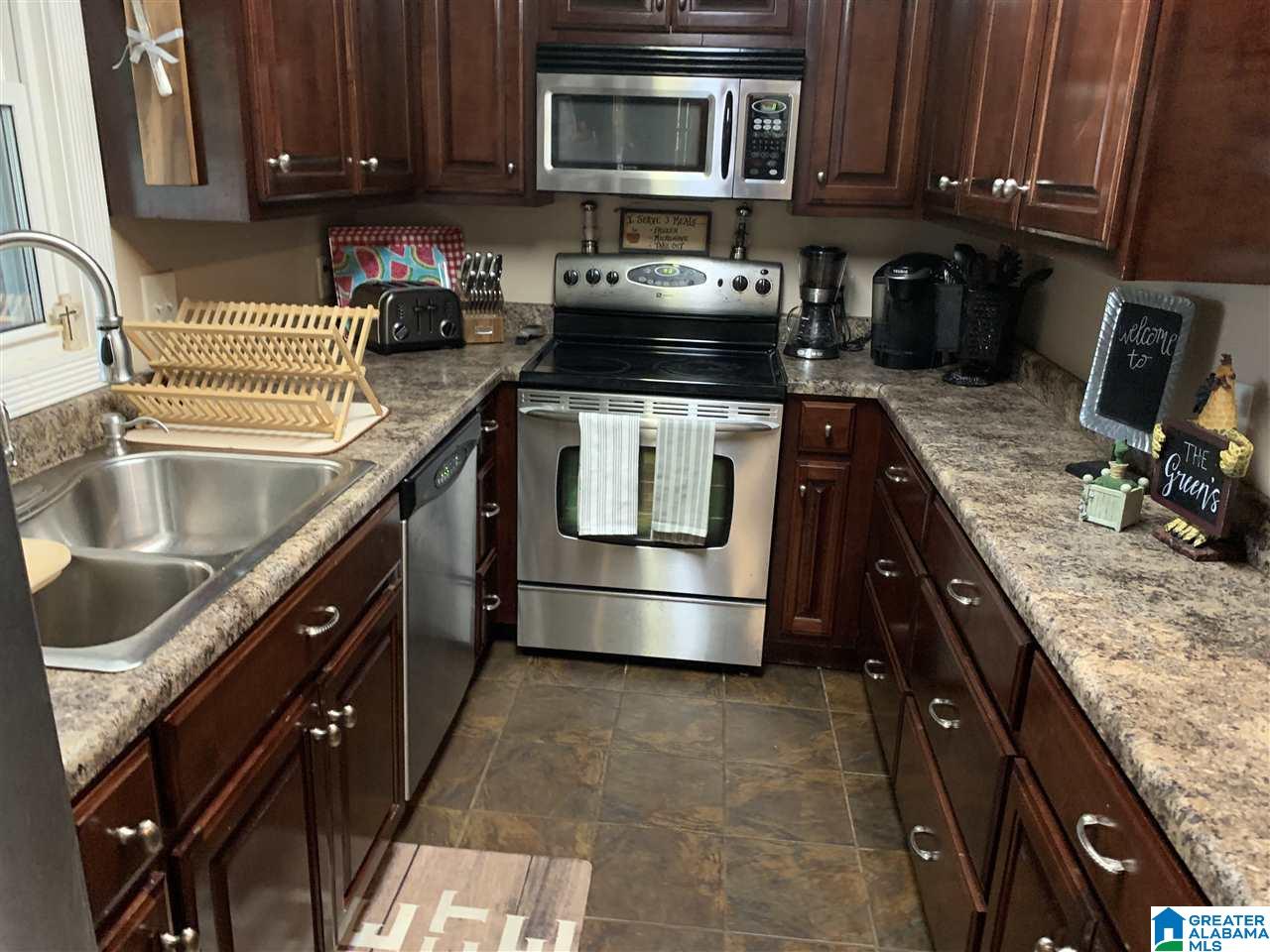 396 Holland-Finley Road Jacksonville, AL 36265 - Photo 9 of 37