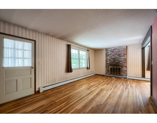 1066 Lowell Road Groton, MA 01450 - Photo 4 of 29 Gallery Image 4
