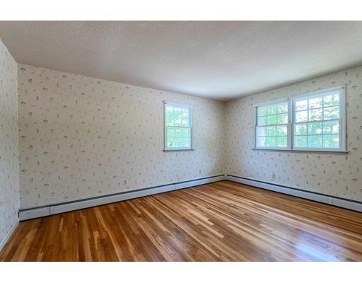 1066 Lowell Road Groton, MA 01450 - Photo 9 of 29 Gallery Image 9