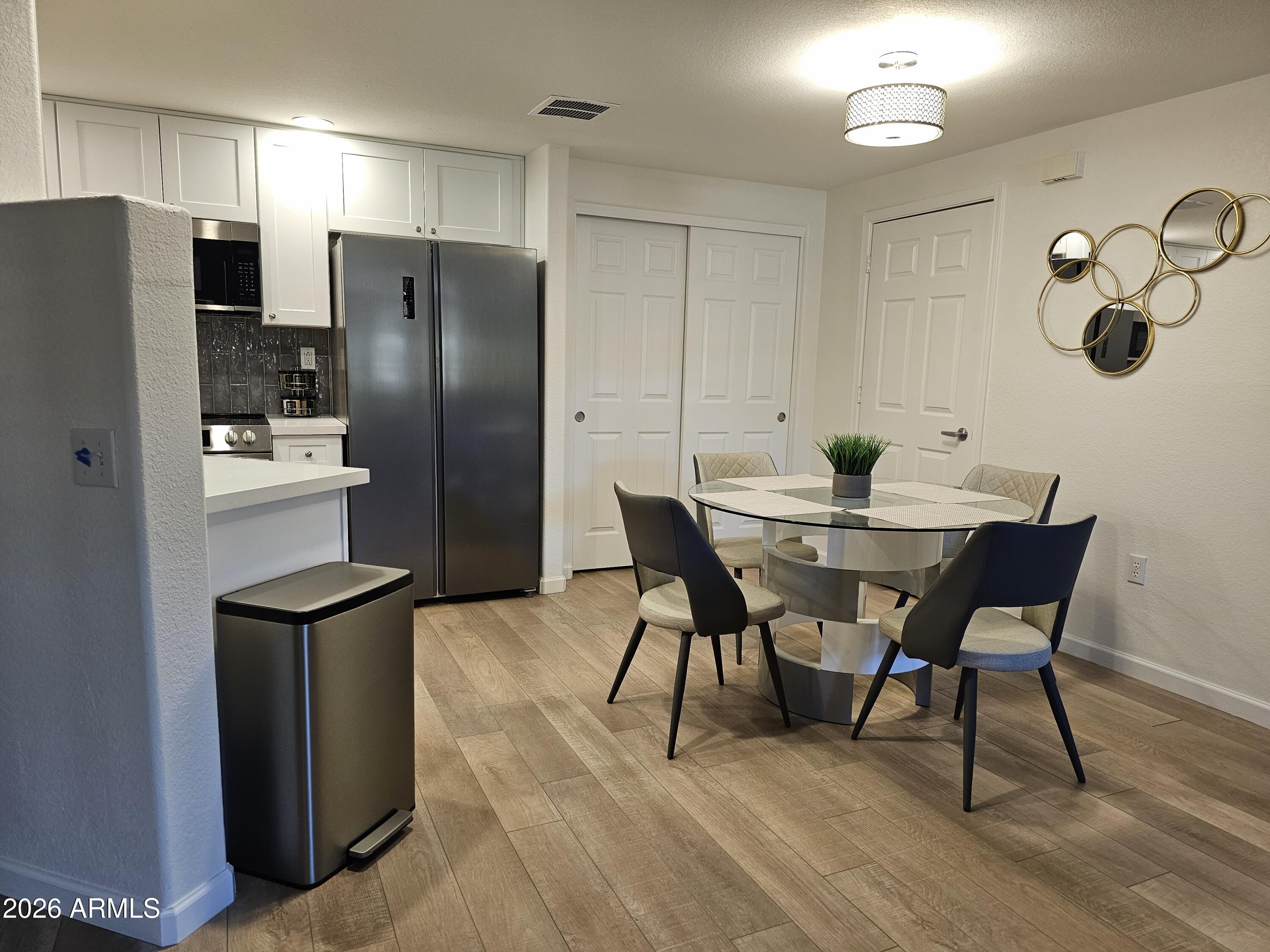 10410 North Cave Creek Road, Unit 1008 Phoenix, AZ 85020 - Photo 8 of 22 20231027_143145